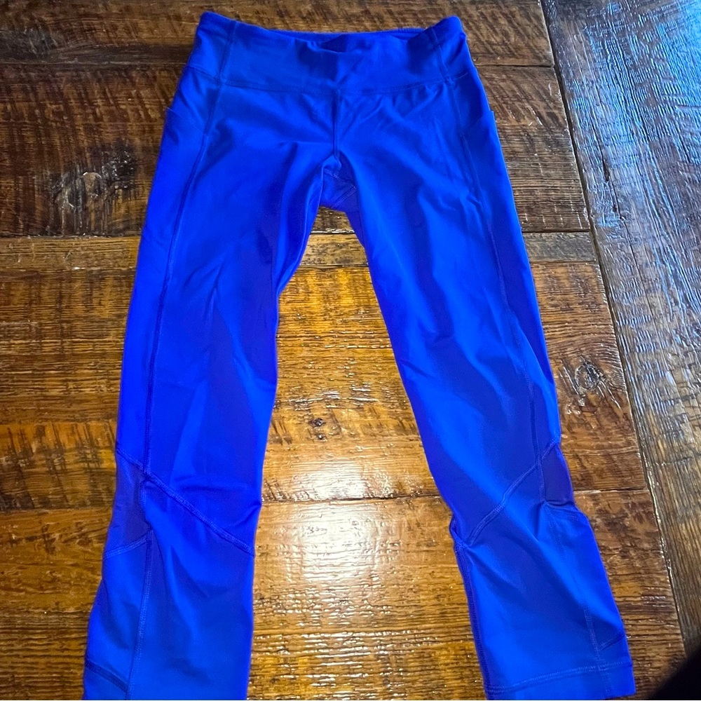 Blue Lululemon Leggings - Gently Used Sz 6